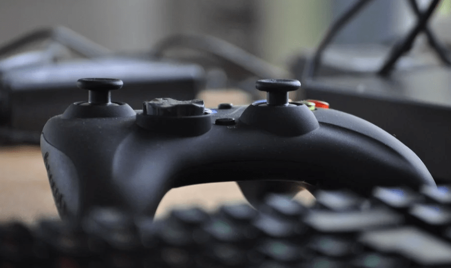 Cette image a un attribut alt vide ; le nom du fichier est les-meilleures-console-de-jeux-2020.png